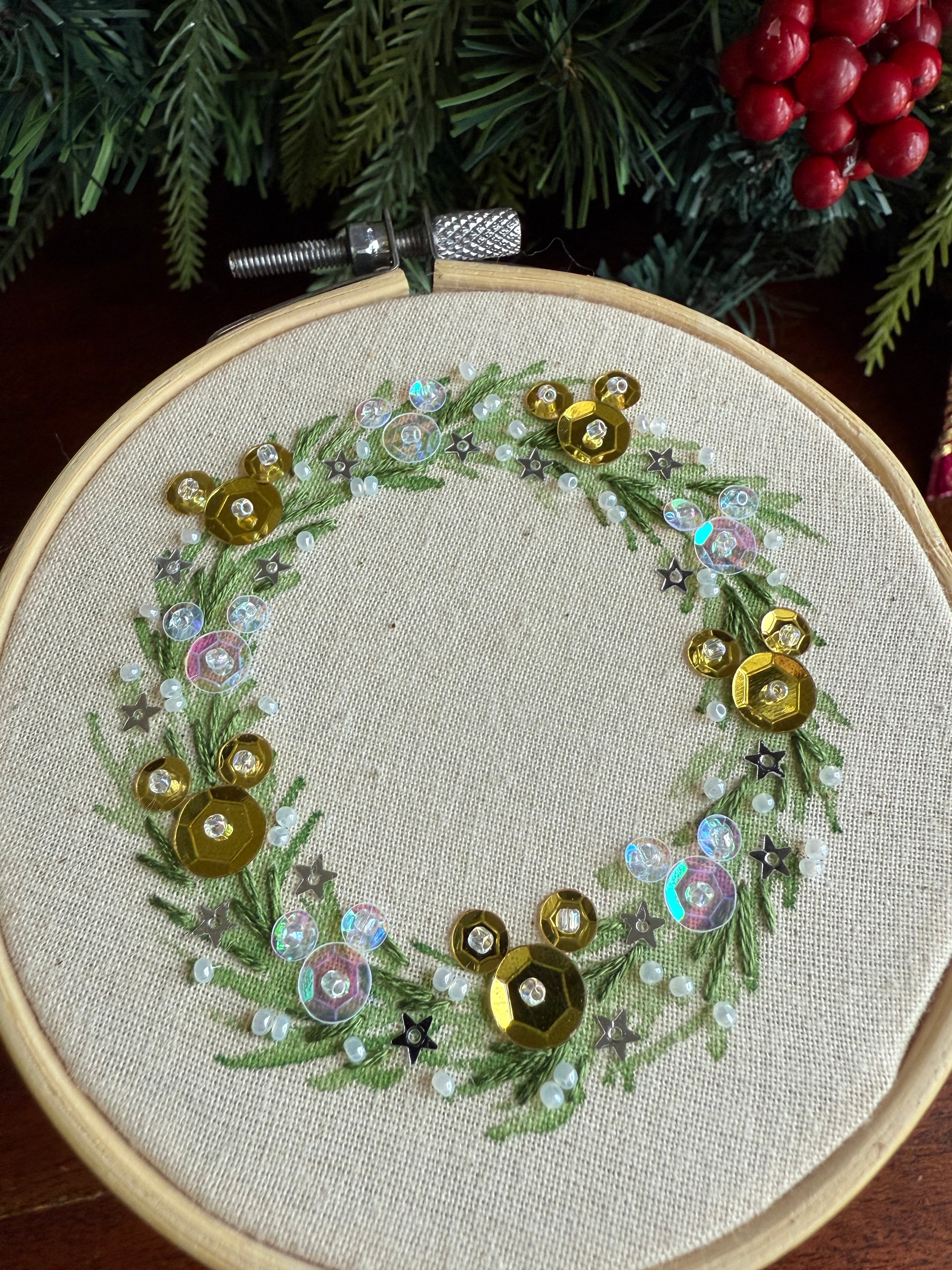 Hidden Mickey - Golden