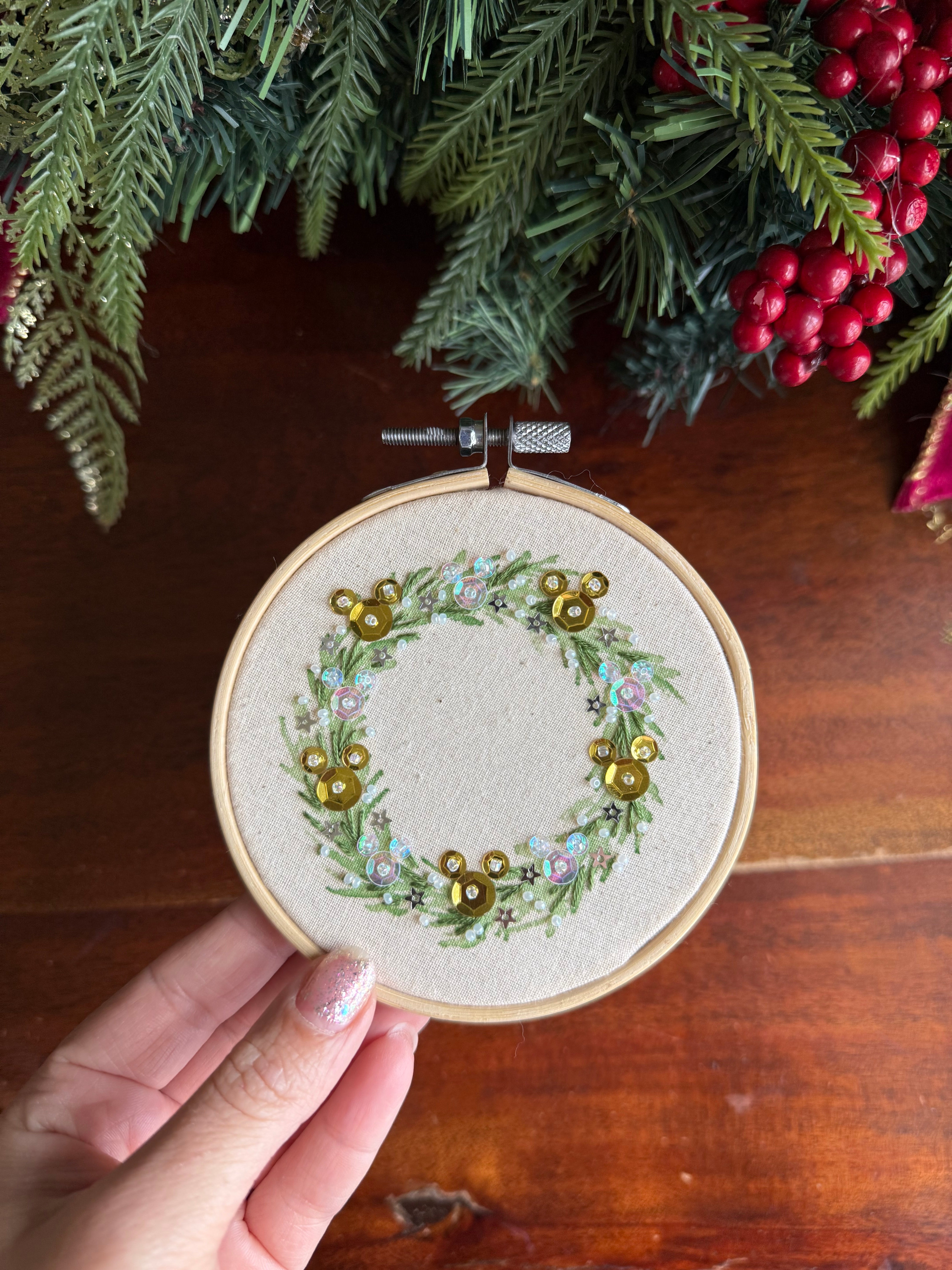 Hidden Mickey - Golden